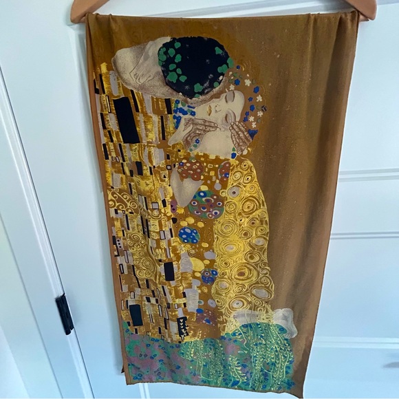 The Kiss 💋 Scarf Gustav Klimt painting - Picture 3 of 6